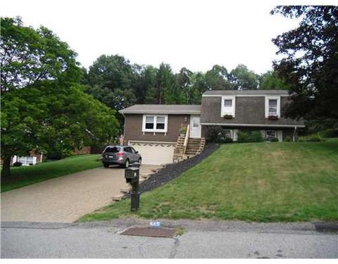 112 Heather Dr, Monaca, PA 15061 photo 1