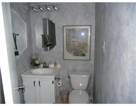 112 Heather Dr, Monaca, PA 15061 photo 12