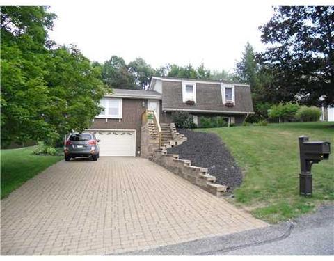 112 Heather Dr, Monaca, PA 15061 photo 17