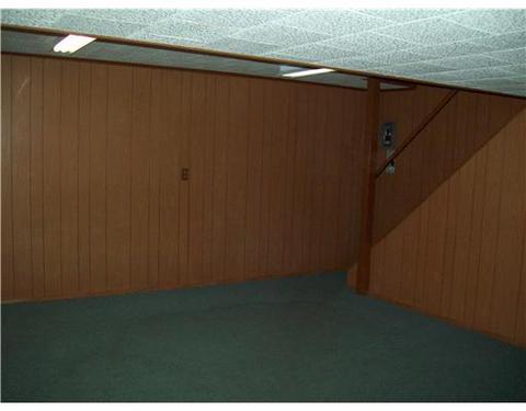 4019 School Dr, Irwin, PA 15642 photo 11