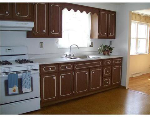 4019 School Dr, Irwin, PA 15642 photo 4