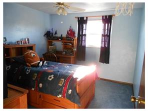 2225 Robert St, Irwin, PA 15642 photo 11