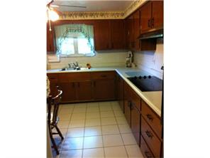 240 Cherry Ln, Irwin, PA 15642 photo 2