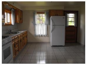 820 Macarthur Dr, Irwin, PA 15642 photo 5