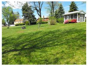 820 Macarthur Dr, Irwin, PA 15642 photo 15