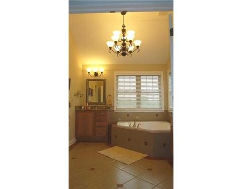 122 Eric Dr, Beaver, PA 15009 photo 12