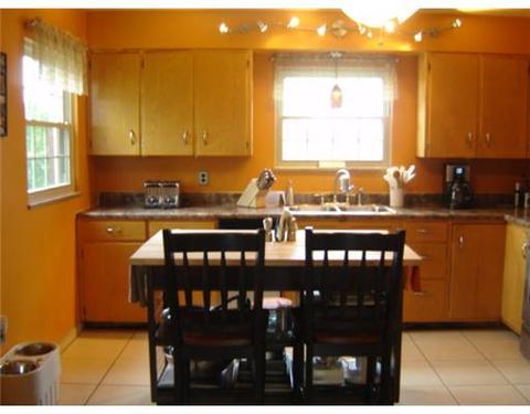 5767 Roosevelt Ave, Export, PA 15632 photo 3
