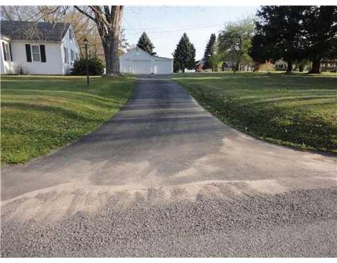 81 East Br, PA 15732 photo 2