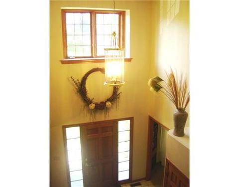 3304 Carriage Cir, Export, PA 15632 photo 2