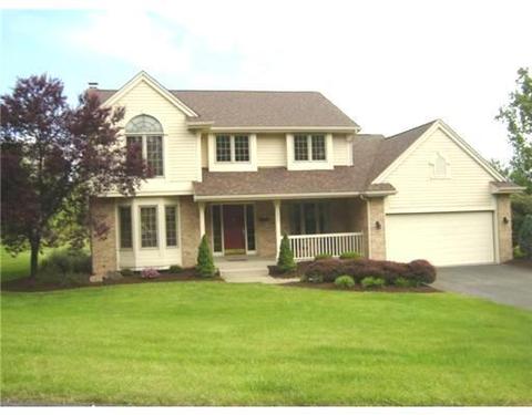 3304 Carriage Cir, Export, PA 15632 photo 1