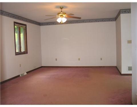 610 Thomas Rd, North Strabane, PA 15330 photo 9