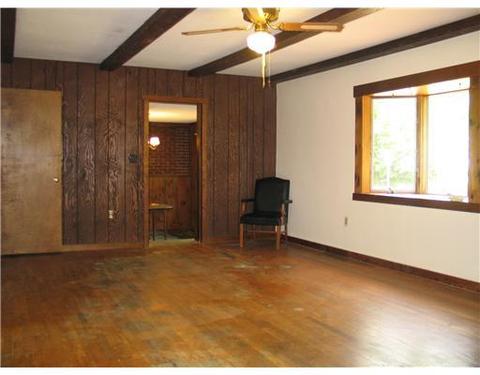 610 Thomas Rd, North Strabane, PA 15330 photo 8