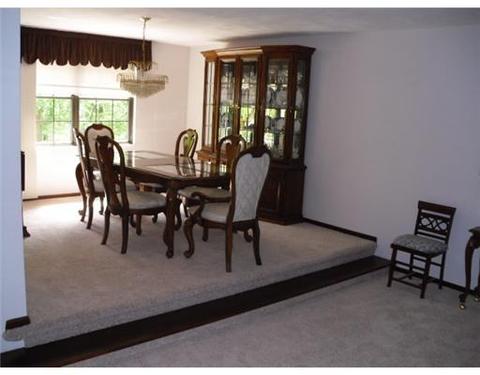 5935 Graybrooke Dr, Export, PA 15632 photo 3