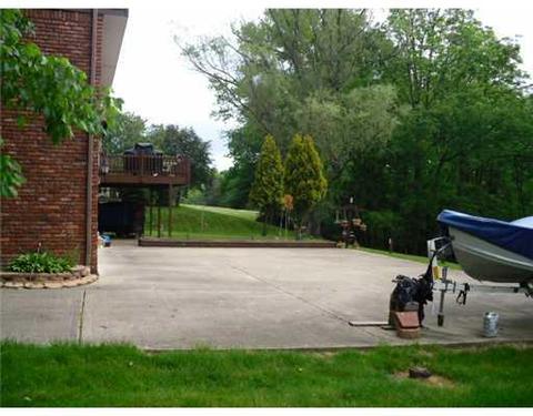 5935 Graybrooke Dr, Export, PA 15632 photo 13
