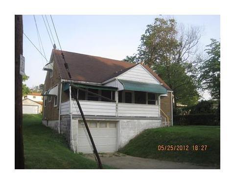 861 Ohio Ave, Monaca, PA 15061 photo 1