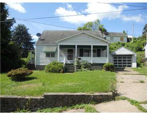 441 Third St, Donora, PA 15033 photo 2