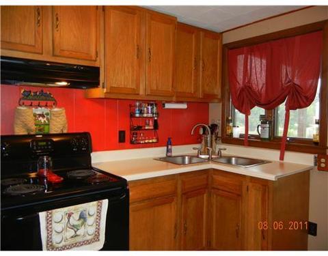 474 Jackson St, Irwin, PA 15642 photo 4