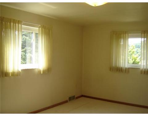 2895 Arrowhead Ct, Export, PA 15632 photo 11