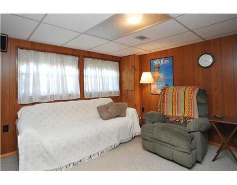 114 Coventry Dr, Monaca, PA 15061 photo 16