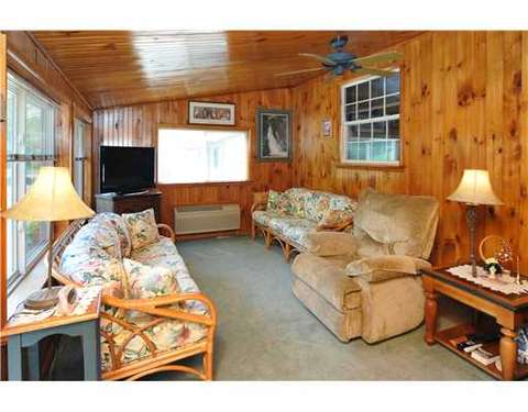 114 Coventry Dr, Monaca, PA 15061 photo 10
