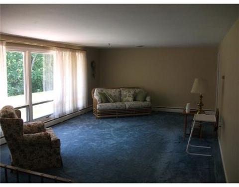 5057 Sequoia Ct, Export, PA 15632 photo 3