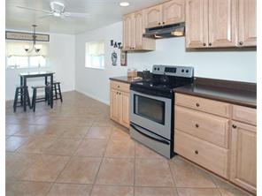 461 Carpenter Ln, Irwin, PA 15642 photo 5