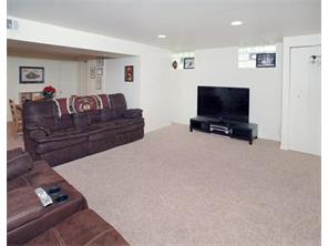 461 Carpenter Ln, Irwin, PA 15642 photo 13