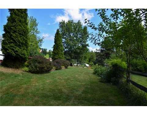 3860 Ash Dr, Hampton, PA 15101 photo 15