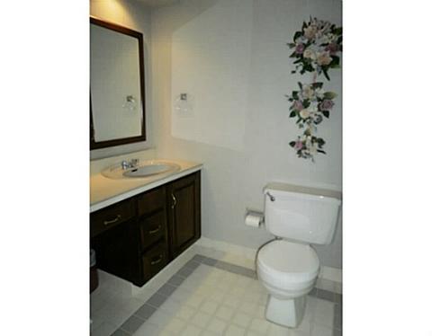 4327 Hemlock Cir, Hampton, PA 15101 photo 7