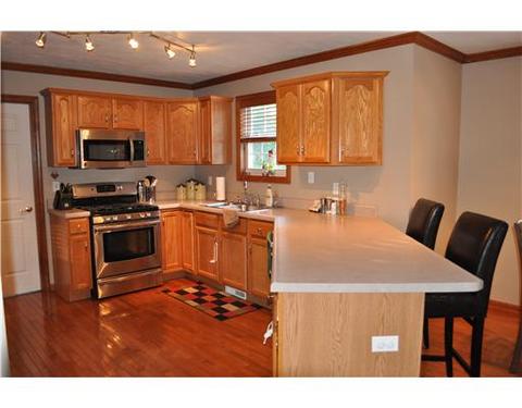 411 Farrington Dr, Seven Fields, PA 16046 photo 7