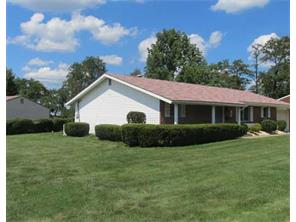 858 Five Pines Rd, Irwin, PA 15642 photo 2