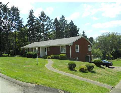 49 Sunset Dr, Charleroi, PA 15022 photo 1