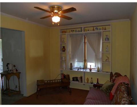 49 Sunset Dr, Charleroi, PA 15022 photo 9