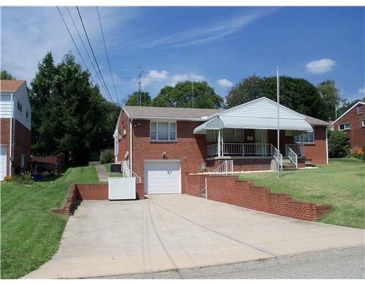 12499 Adams Dr, Irwin, PA 15642 photo 1