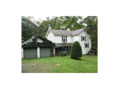 2560 Sample, PA 15101 photo 1