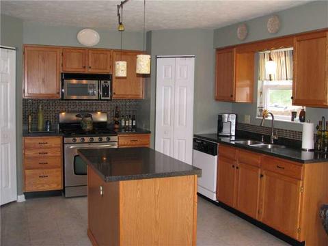 106 Marys St, Monaca, PA 15061 photo 2