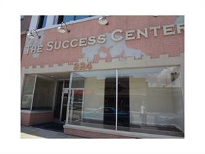 324 Main St, Irwin, PA 15642 photo 2