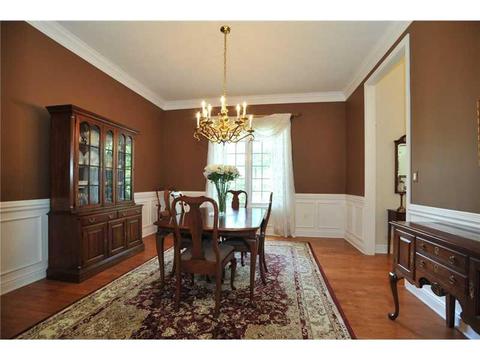 2124 S Villa Dr, Gibsonia, PA 15044 photo 3
