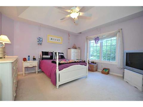 2124 S Villa Dr, Gibsonia, PA 15044 photo 14