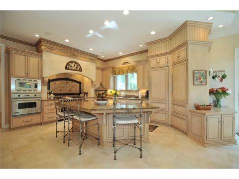 2124 S Villa Dr, Gibsonia, PA 15044 photo 4