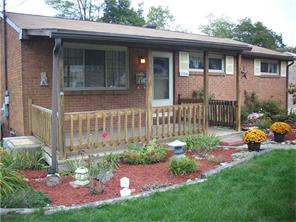 13541 St Clair Dr, Irwin, PA 15642 photo 2
