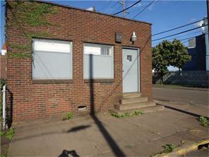1033 Talbot Ave, Braddock, PA 15104 photo 1