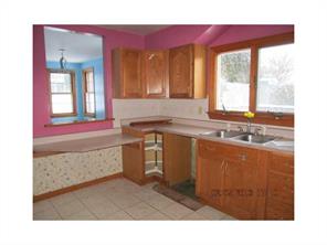 51 Cherry Ln, Irwin, PA 15642 photo 6