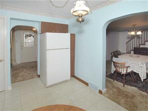 10344 Aster St, Irwin, PA 15642 photo 4