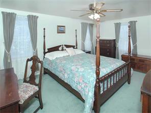 10344 Aster St, Irwin, PA 15642 photo 12