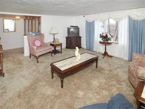 10344 Aster St, Irwin, PA 15642 photo 8