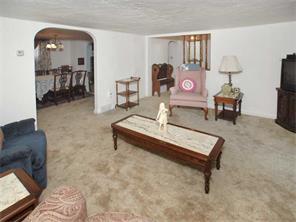 10344 Aster St, Irwin, PA 15642 photo 9
