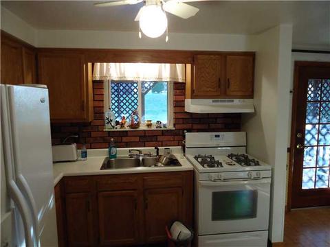 14 Lorrie Dr, Irwin, PA 15642 photo 8