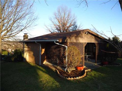 14 Lorrie Dr, Irwin, PA 15642 photo 6