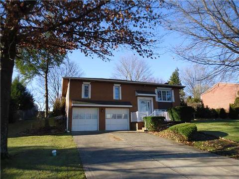 14 Lorrie Dr, Irwin, PA 15642 photo 1